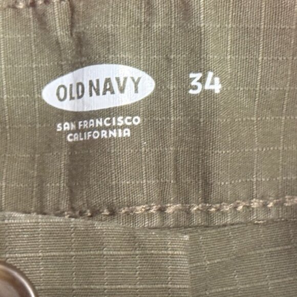 Shorts - Picture 2 of 3